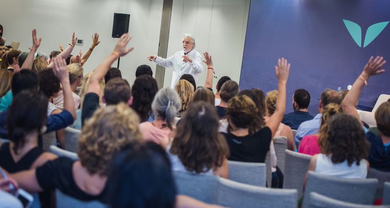 Neale Donald Walsch teaching