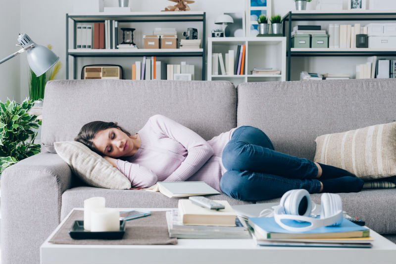 Woman taking a nap to optimize sleep